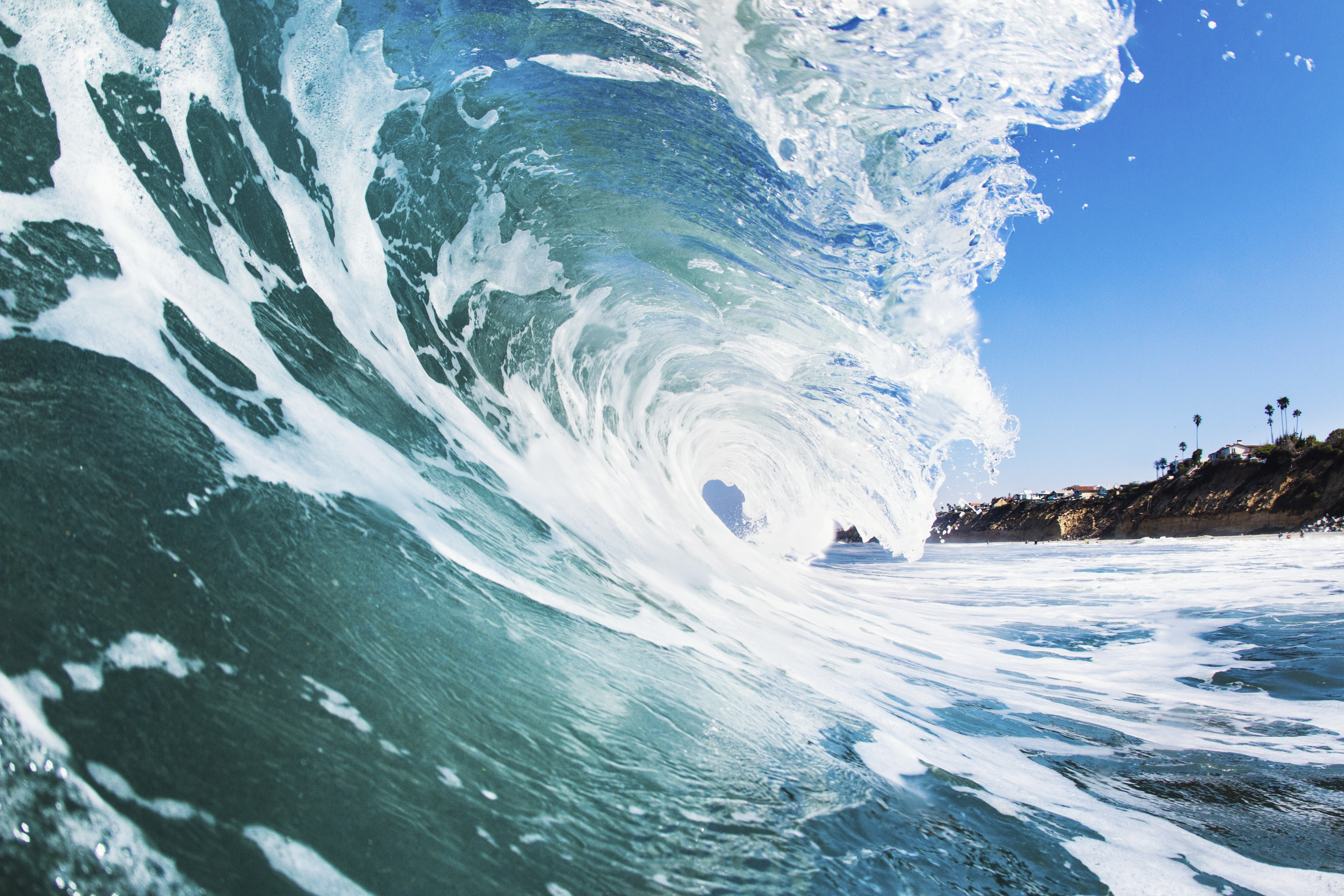 Vague rolling et écume — Hossegor